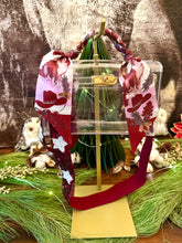 Load image into Gallery viewer, College Station, TX Heirloom Scarflette