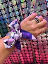 Load image into Gallery viewer, Sigma Sigma Sigma Scarflette