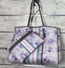 Load image into Gallery viewer, preneLOVE Hudson Tote