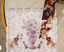 Load image into Gallery viewer, Starkville Scalloped Tray
